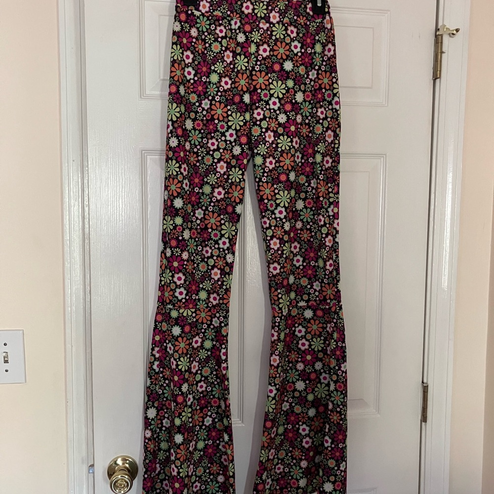 Floral Patterned Flare Pants